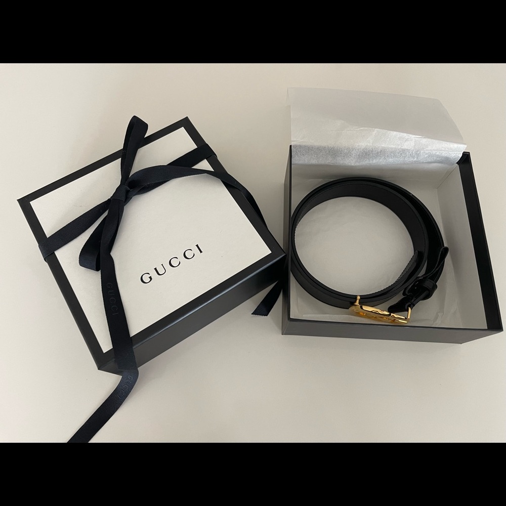 Authentic Gucci black belt w receipt